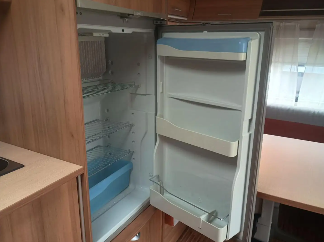 Caravane Bürstner Averso 465 TS