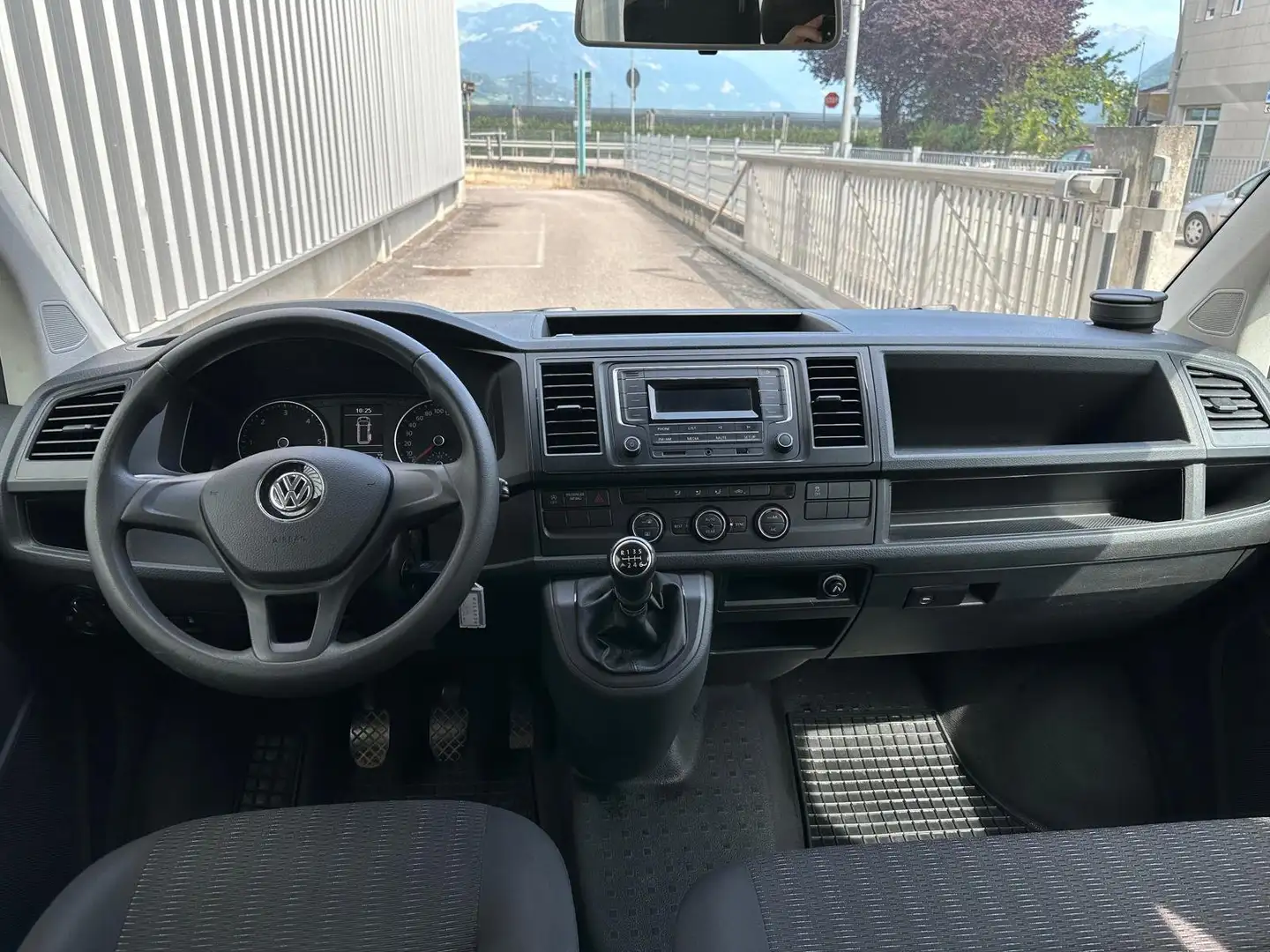 Volkswagen T6 Caravelle