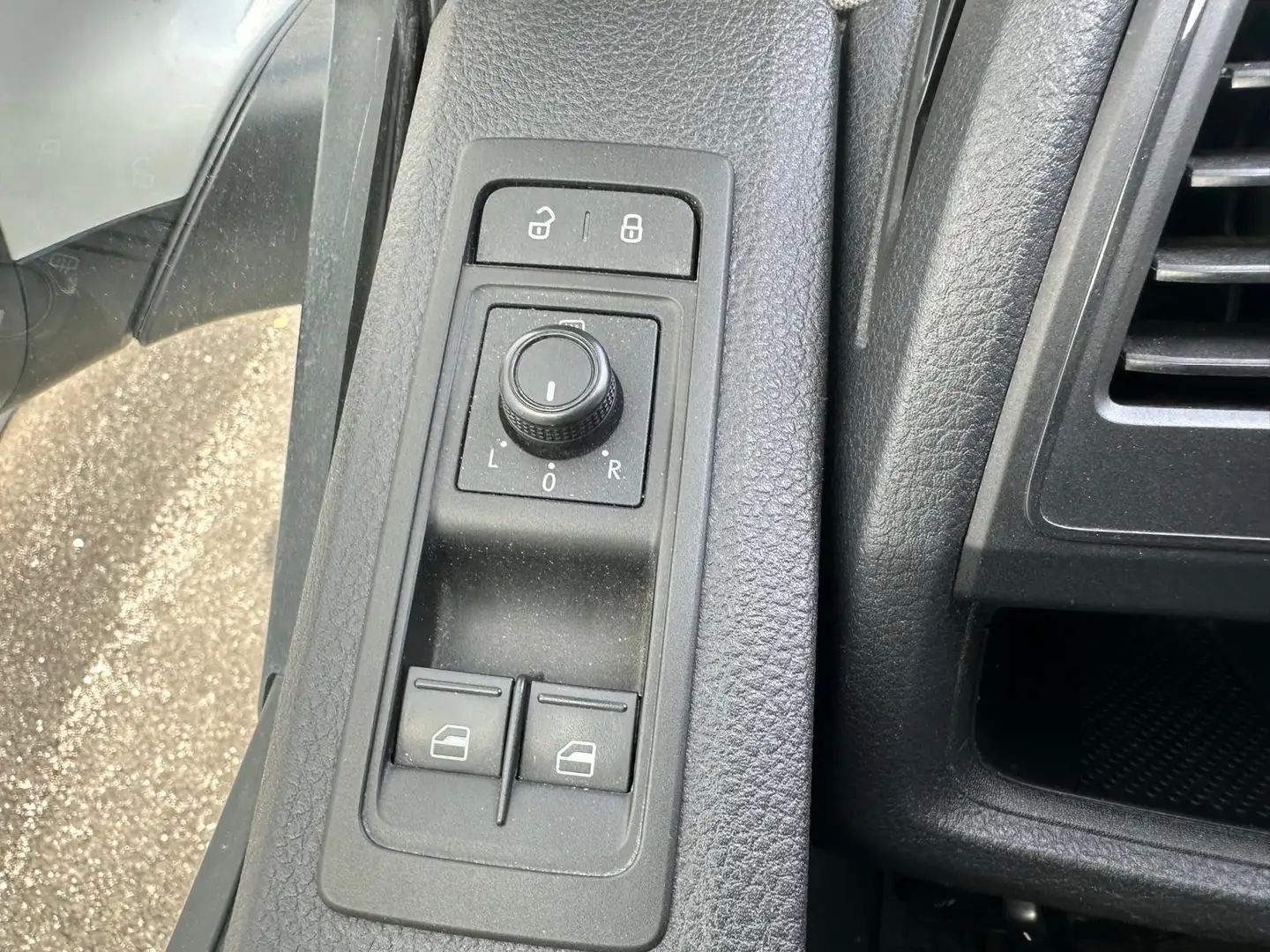 Volkswagen T6 Caravelle