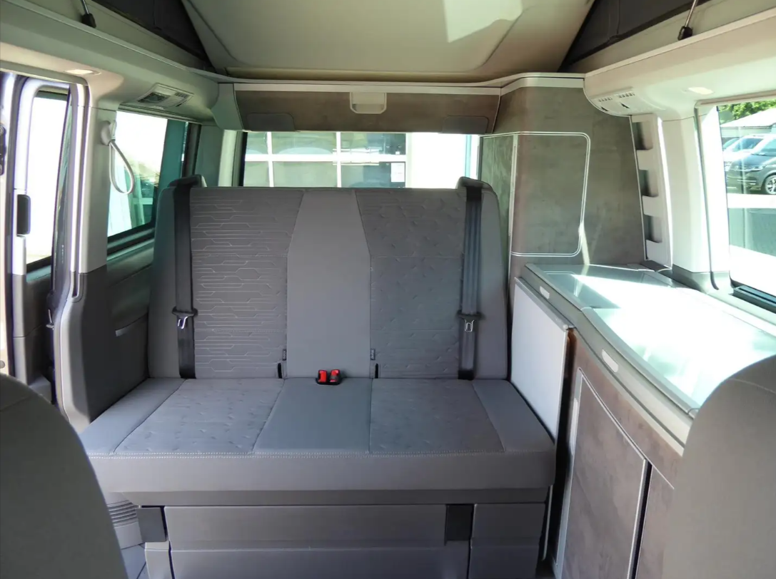 Volkswagen T6.1 California