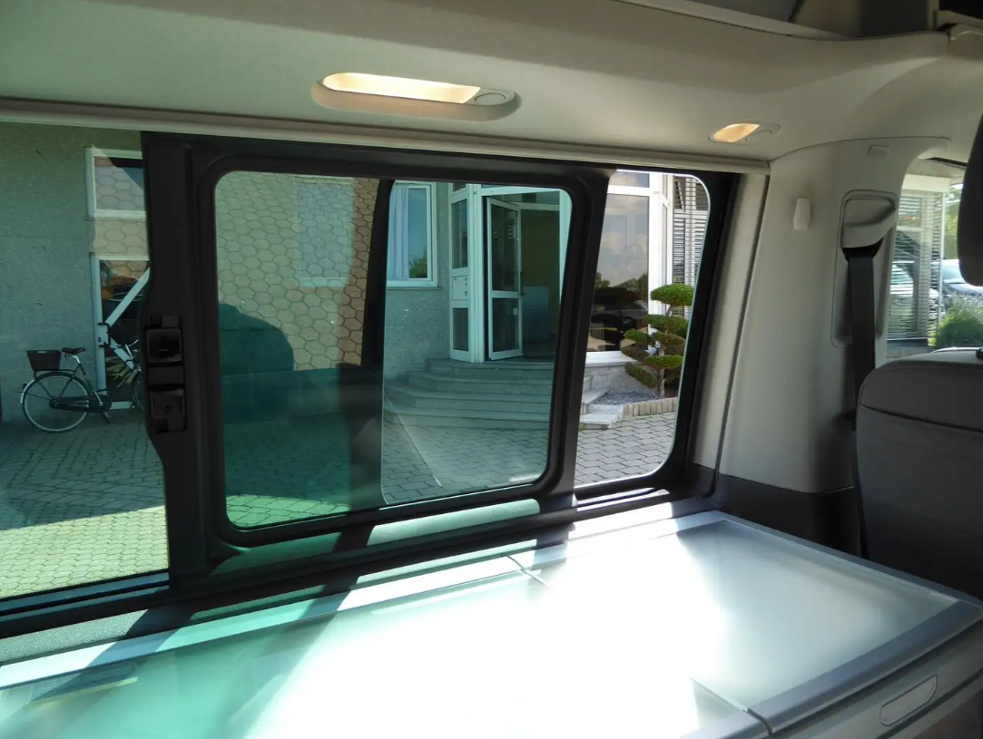 Volkswagen T6.1 California