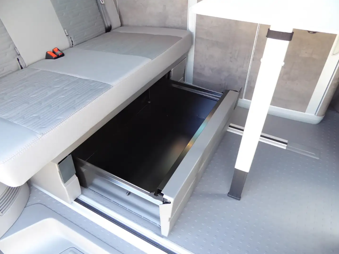 Volkswagen T6.1 California