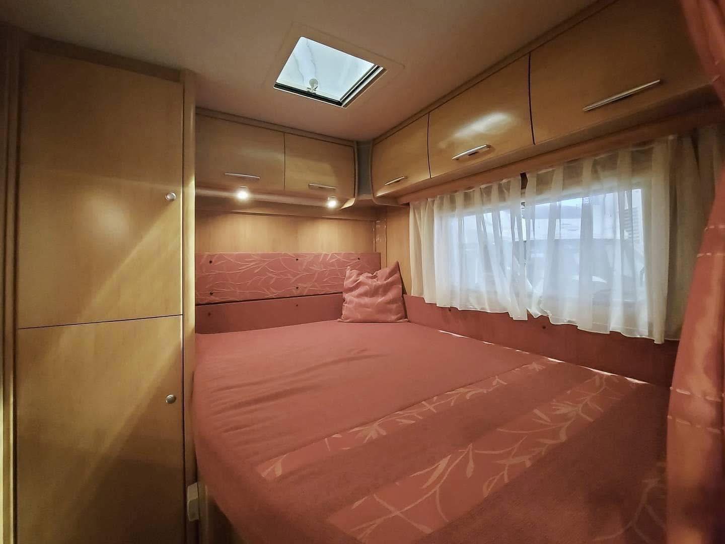 Camping car Solifer Fourgon 576