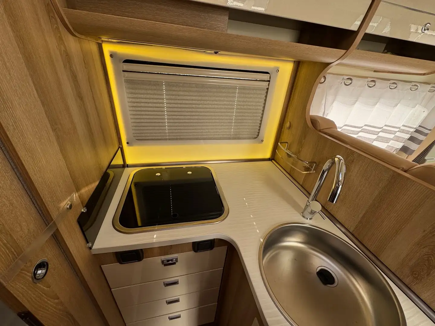 Camping-car Giottiline G-Liner 937