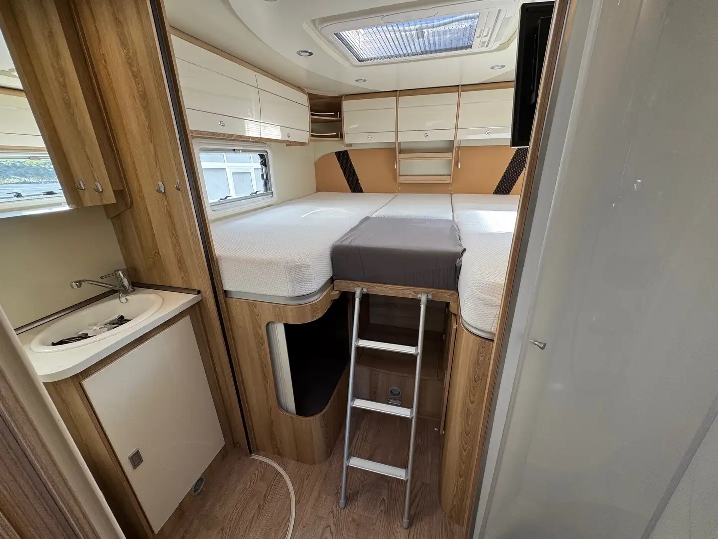 Camping-car Giottiline G-Liner 937