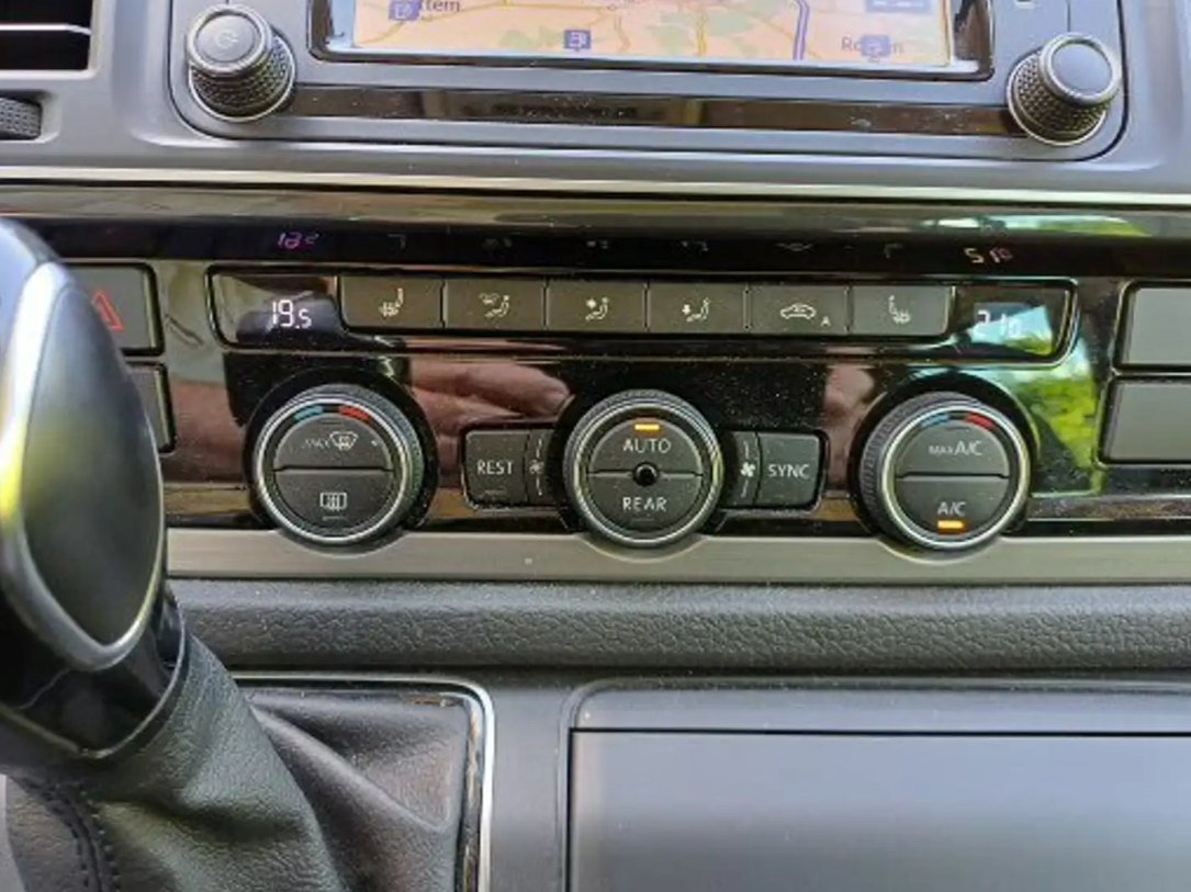 Volkswagen T6 California