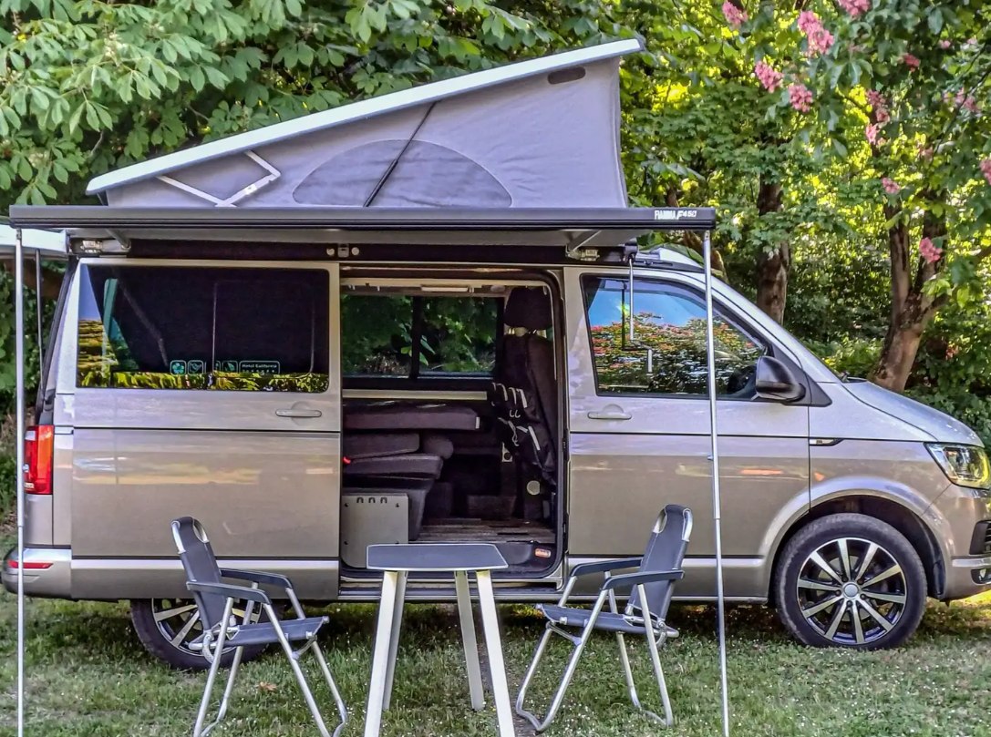Volkswagen T6 California