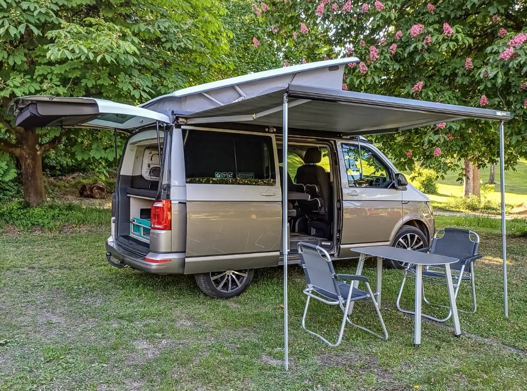 Volkswagen T6 California