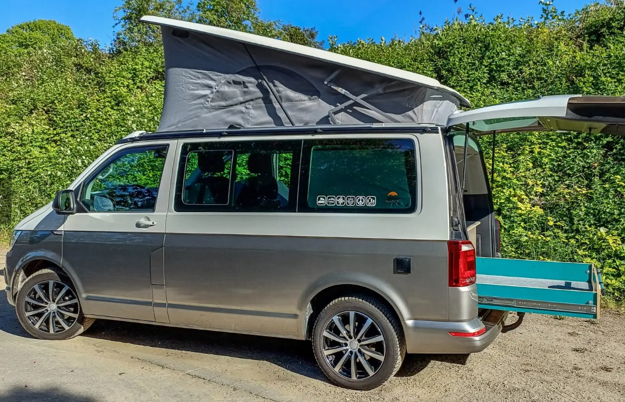 Volkswagen T6 California