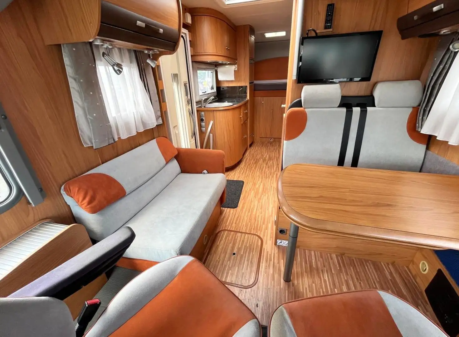 Camping-car Bürstner Elegance I 695