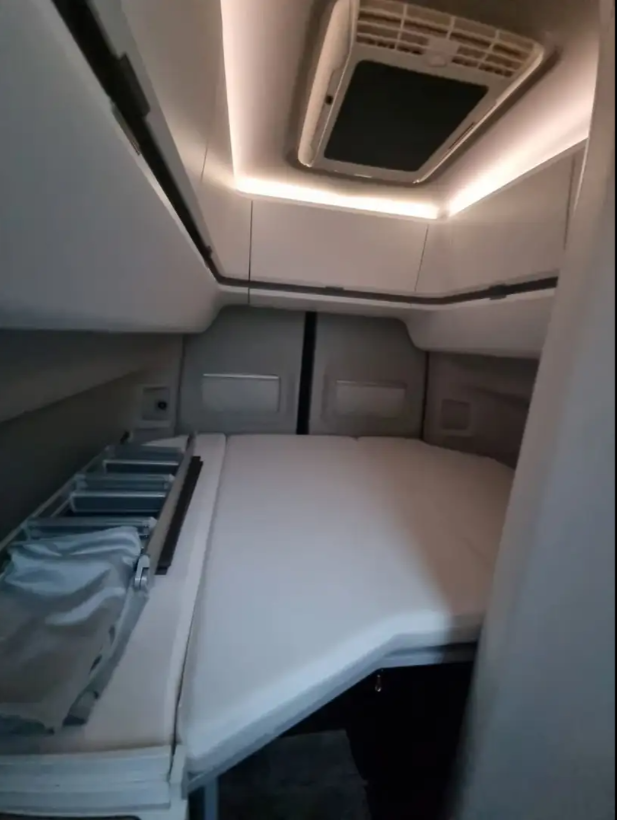 Volkswagen Grand California