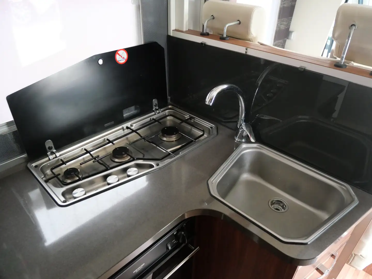 Camping car Adria Coral S 670 SLT