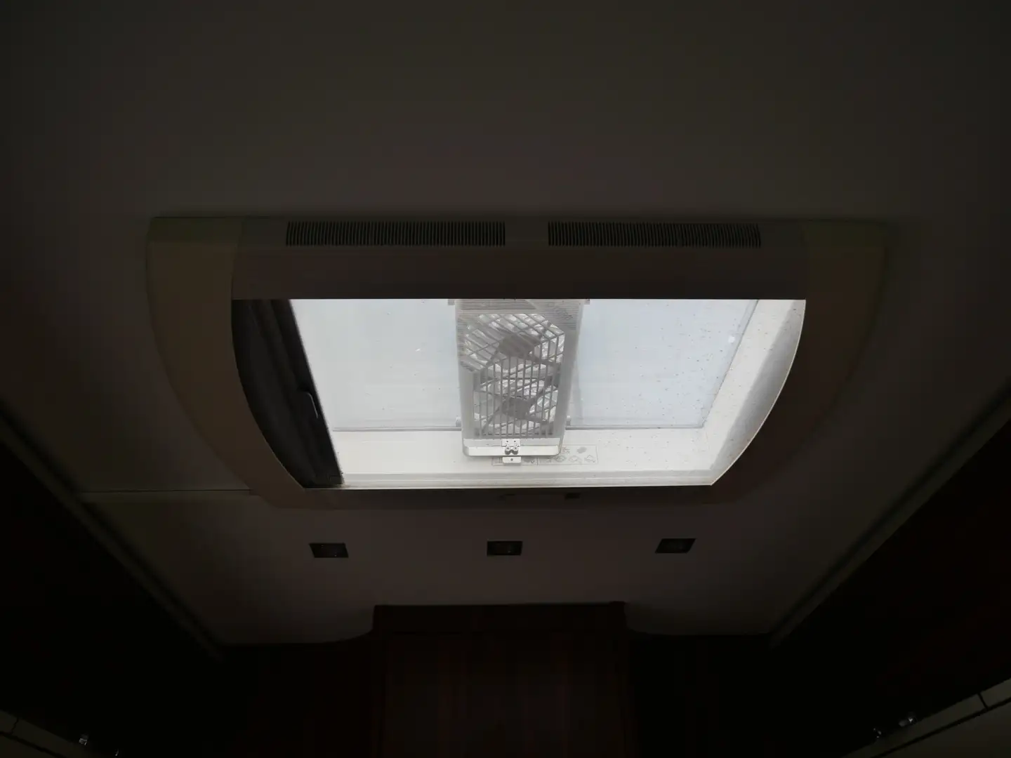 Camping car Adria Coral S 670 SLT