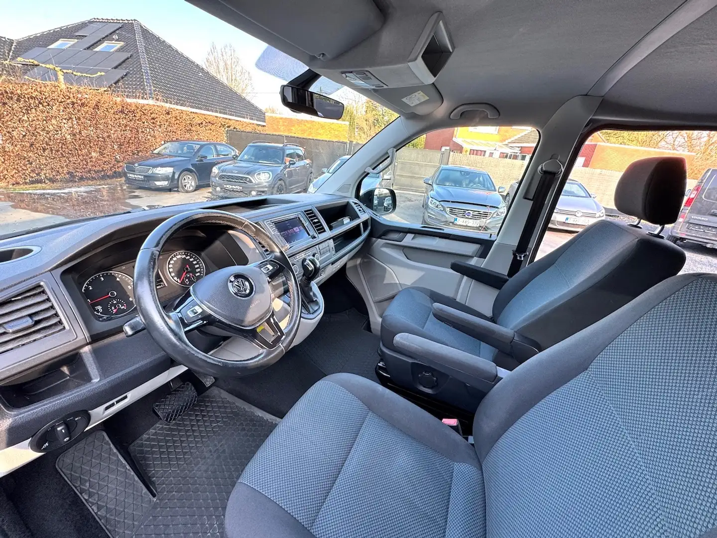 Volkswagen T6 Transporter 2.0 TDI