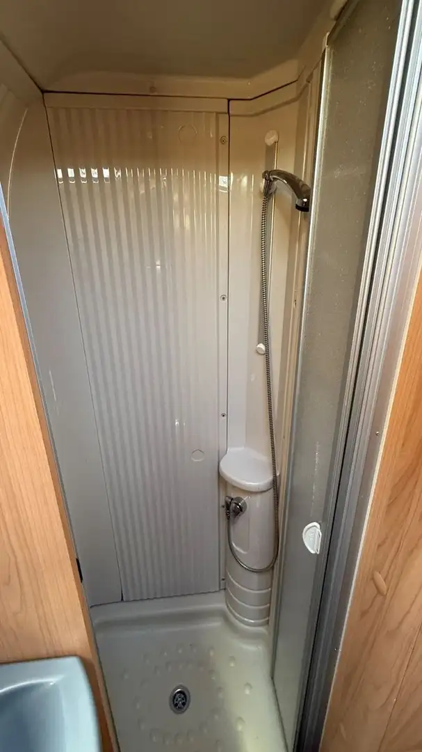 Camping car Bürstner Levanto A530 Alkoven