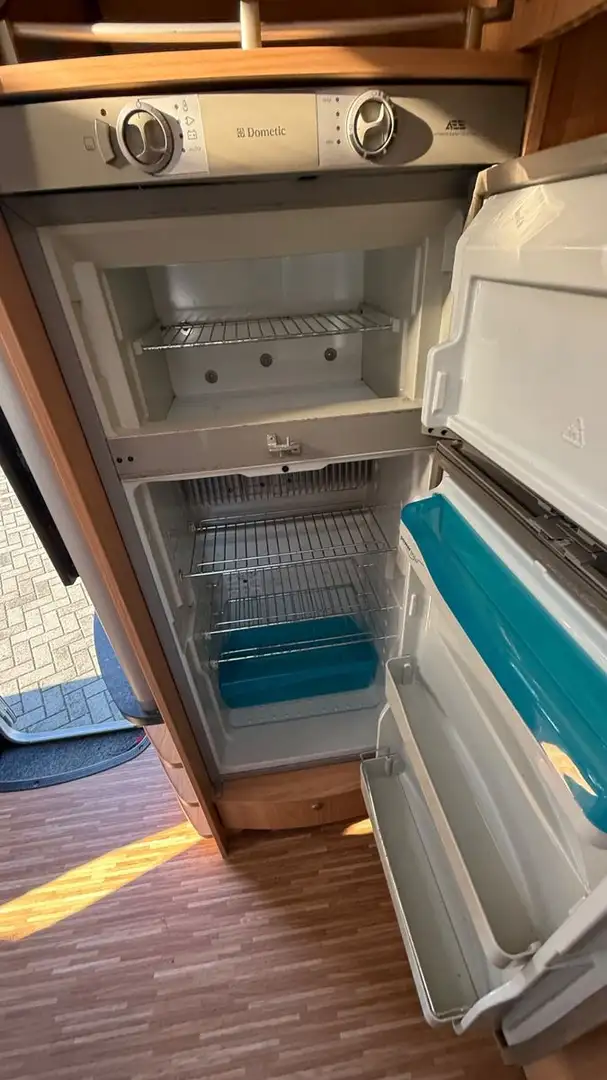 Camping car Bürstner Levanto A530 Alkoven