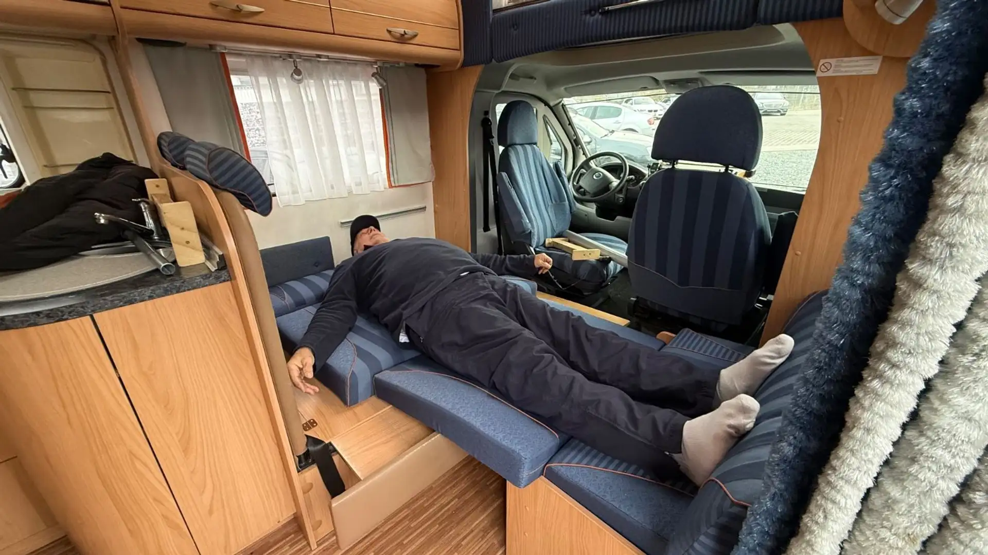 Camping car Bürstner Levanto A530 Alkoven