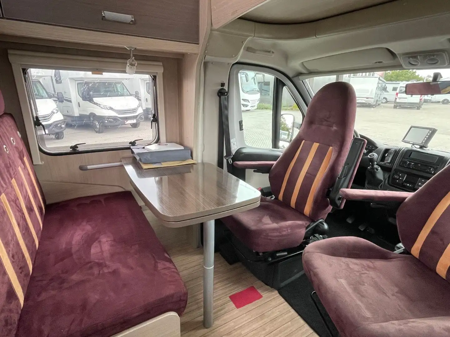 Camping car Dethleffs Globe S