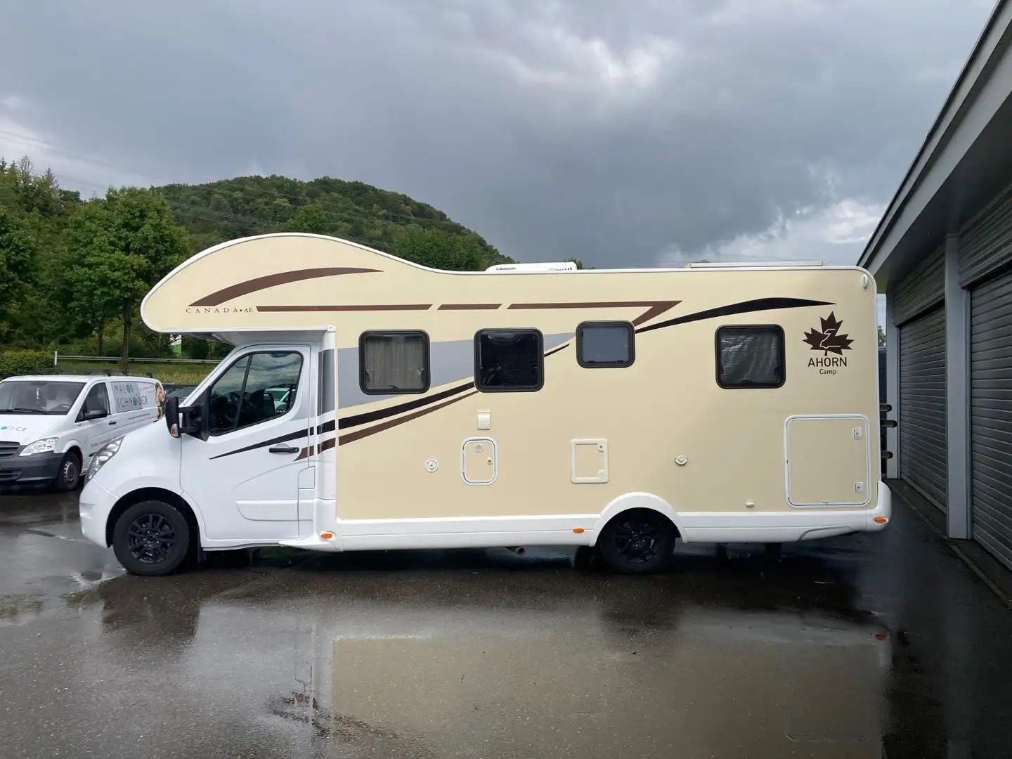 CAMPING CAR AHORN CANADA AE