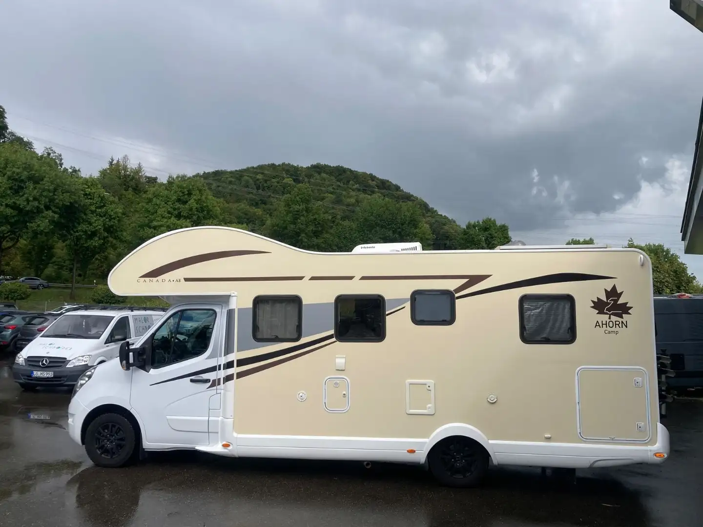 CAMPING CAR AHORN CANADA AE