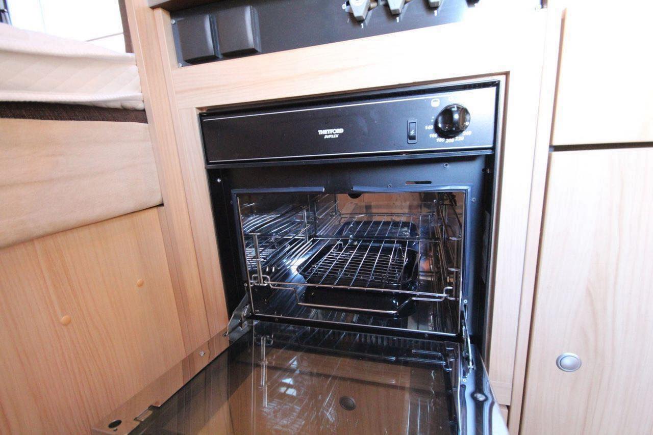 Camping-Car Sunlight T 64