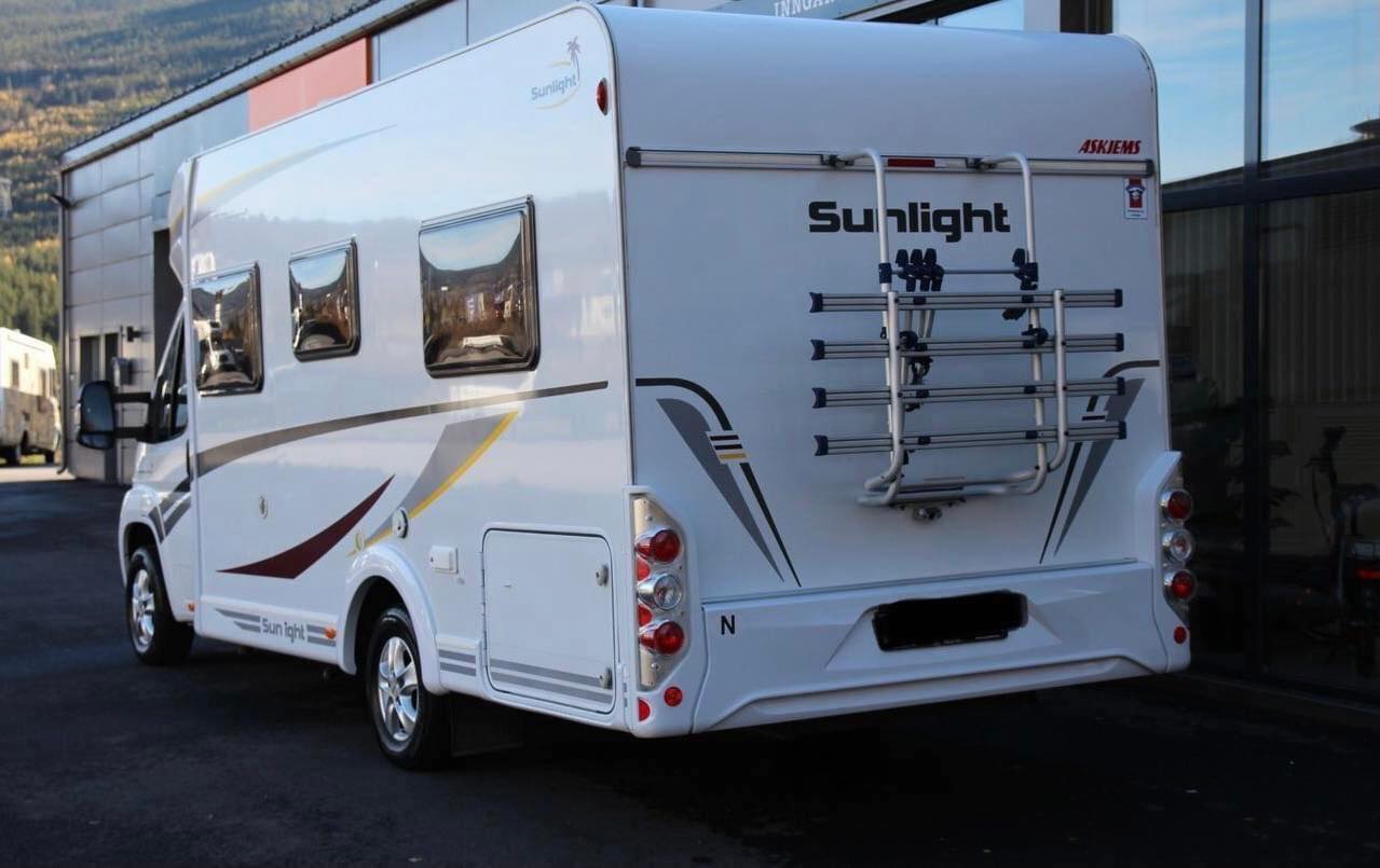 Camping-Car Sunlight T 64
