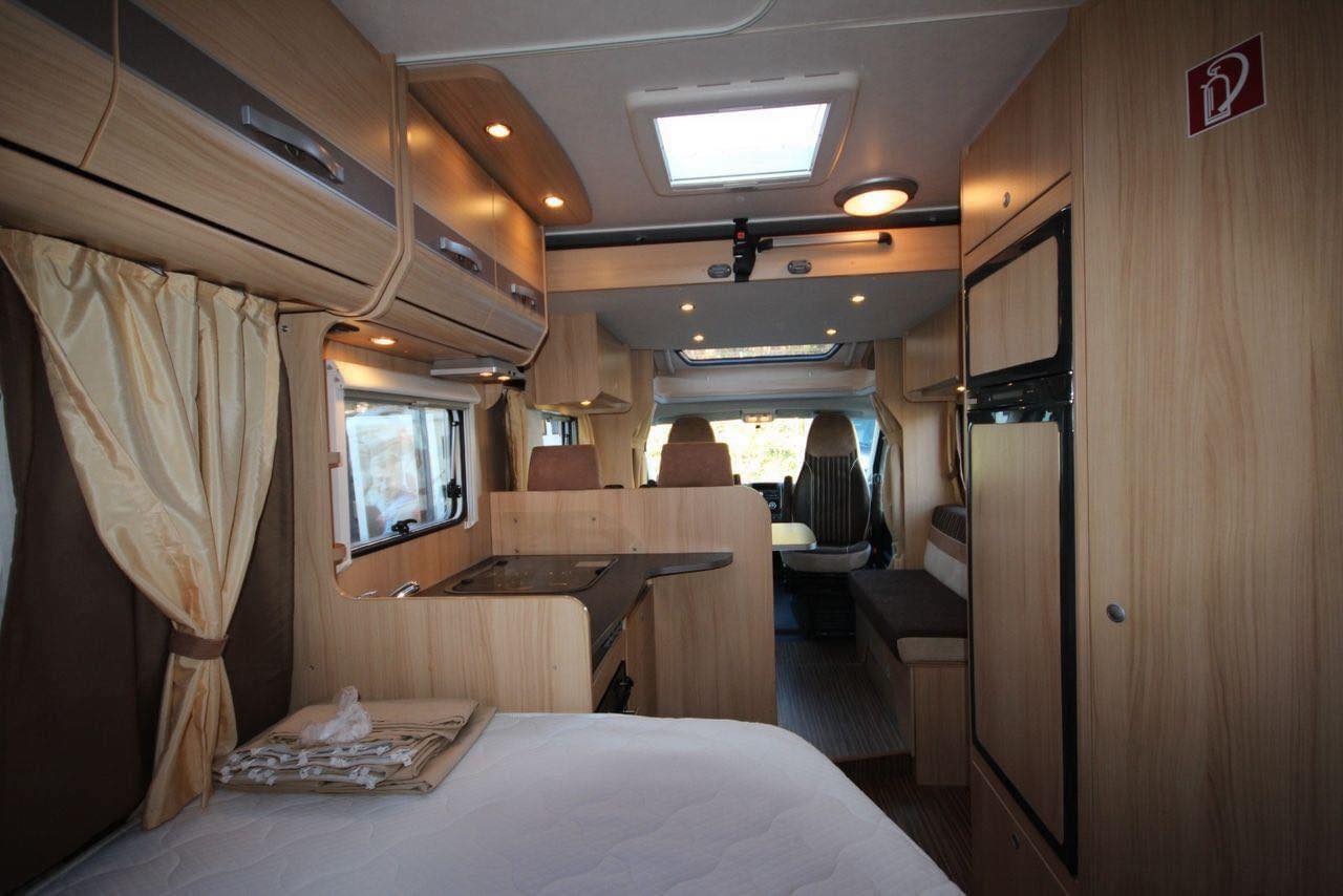 Camping-Car Sunlight T 64