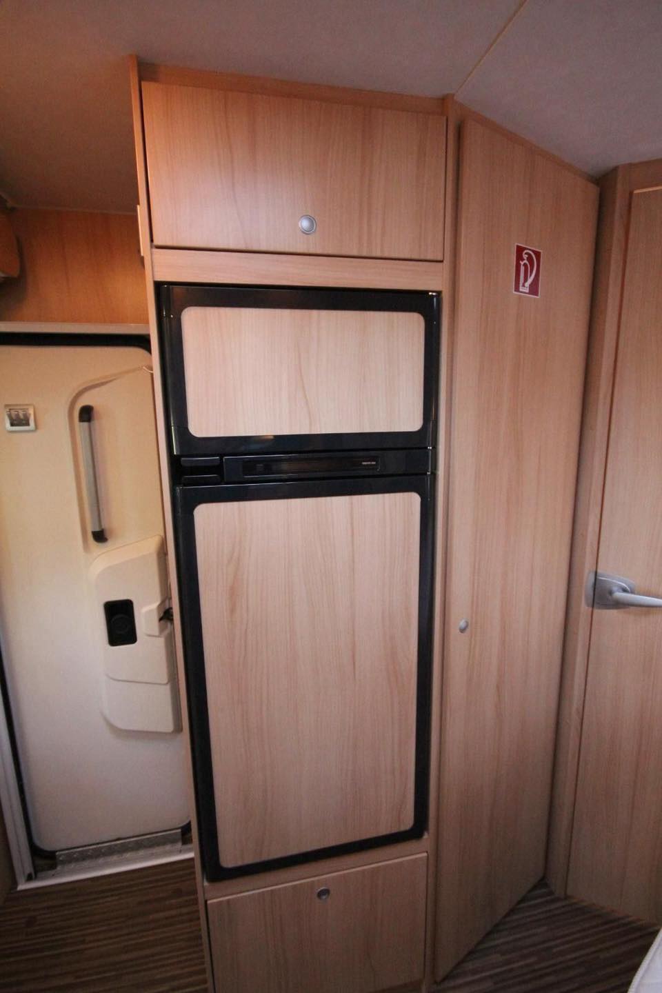 Camping-Car Sunlight T 64