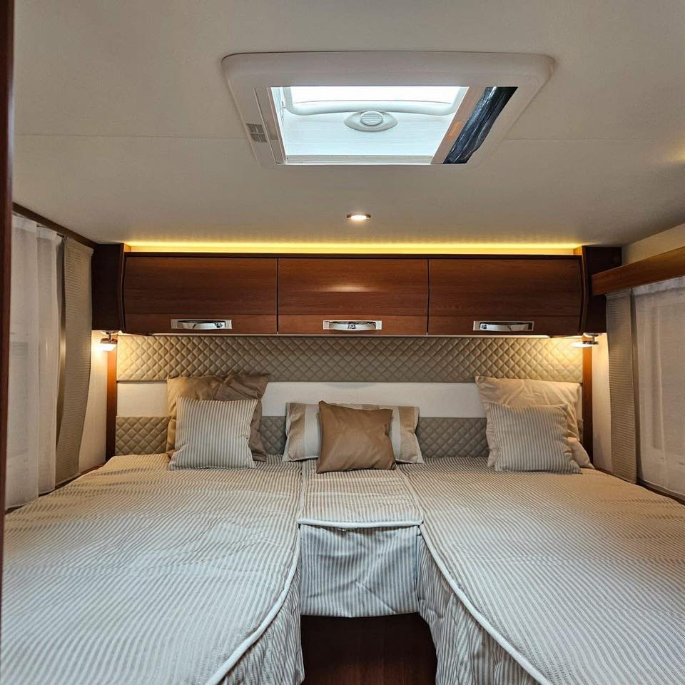 CAMPING CAR Rapido 666 F