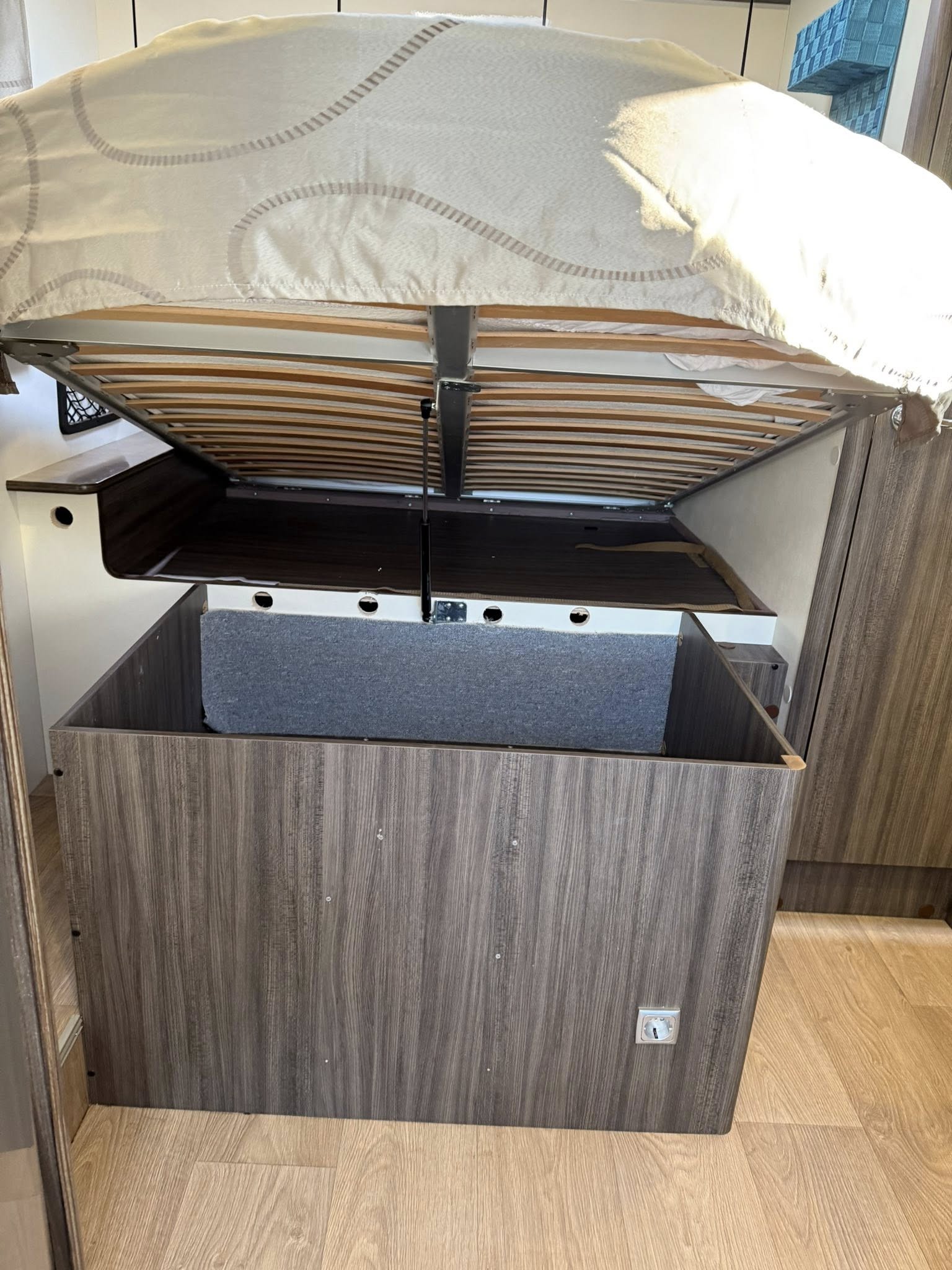 CAMPING CAR Florium By Fleurette