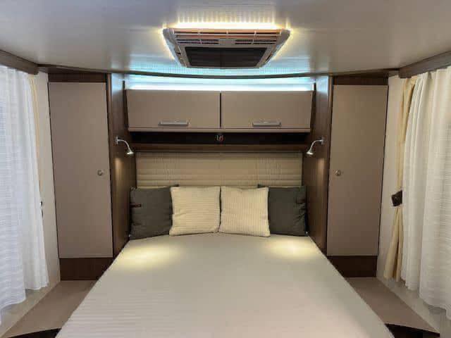 CAMPING CAR RIMOR SILVER LINE