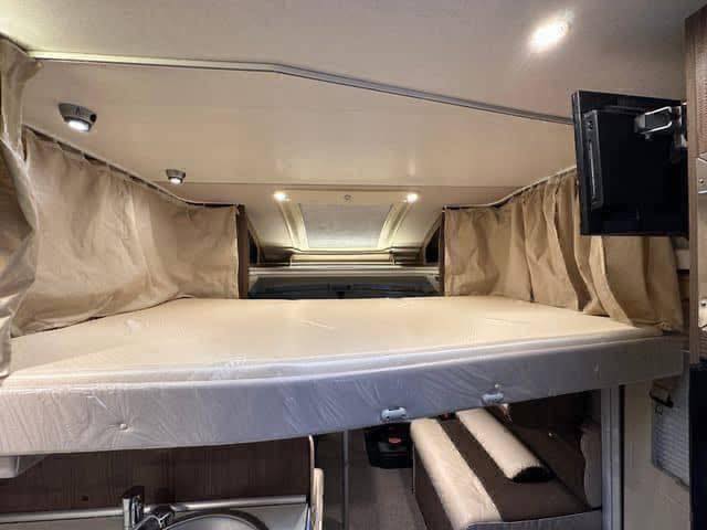 CAMPING CAR RIMOR SILVER LINE