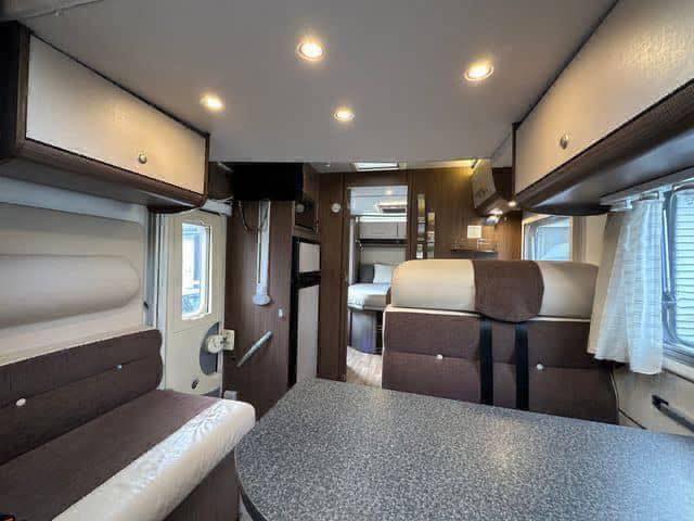 CAMPING CAR RIMOR SILVER LINE