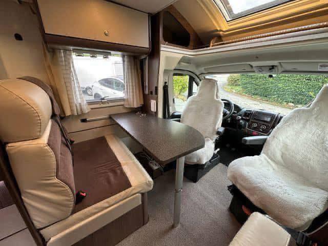 CAMPING CAR RIMOR SILVER LINE