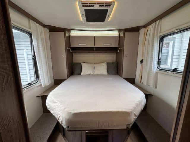 CAMPING CAR RIMOR SILVER LINE