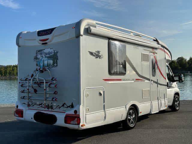 CAMPING CAR RIMOR SILVER LINE