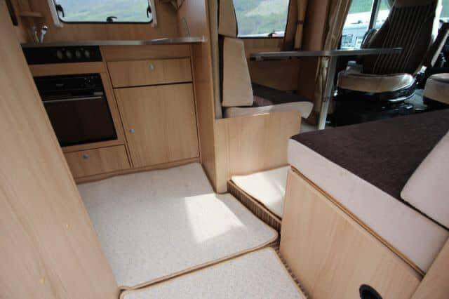 Camping-Car Sunlight T64