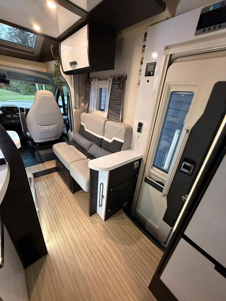 CAMPING CAR Benimar Mileo 263