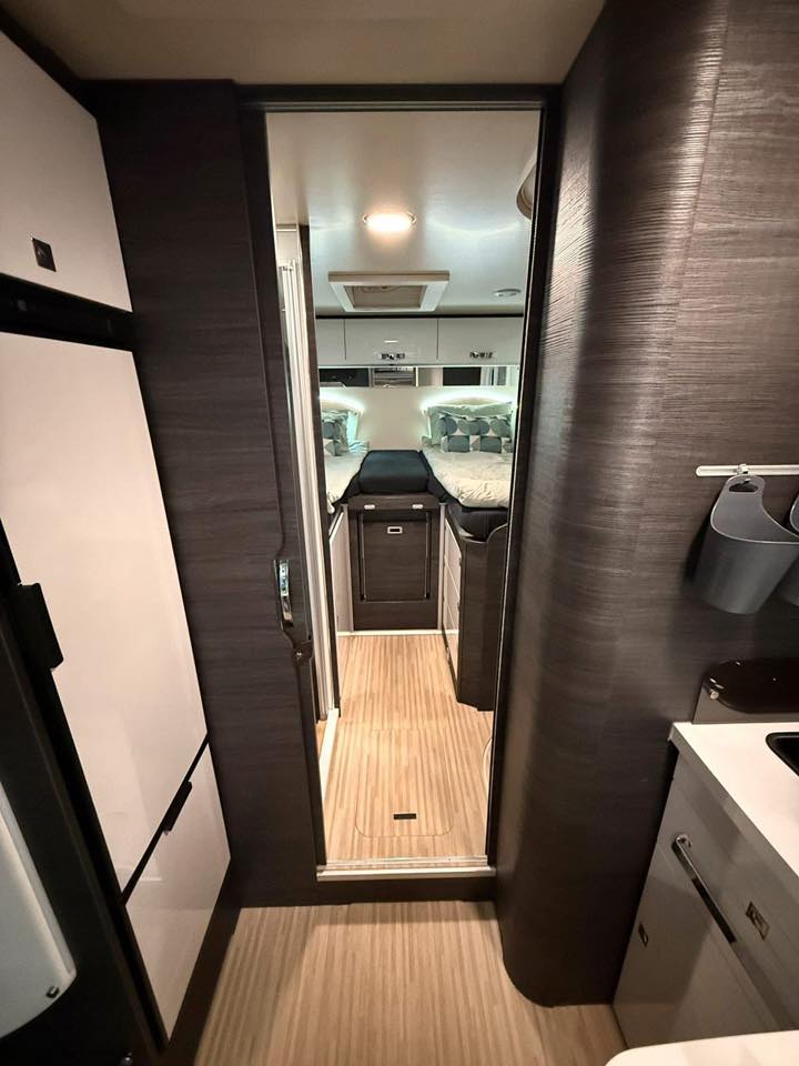 CAMPING CAR Benimar Mileo 263