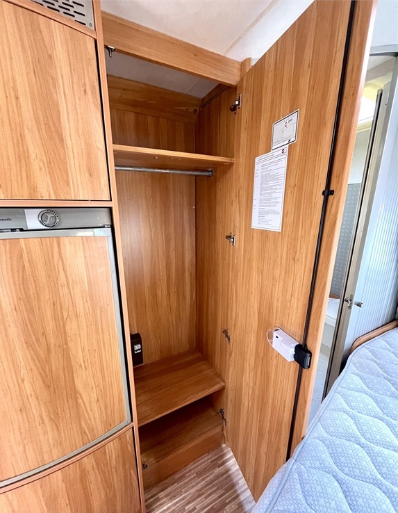 CAMPING CAR Bürstner T640 Marano