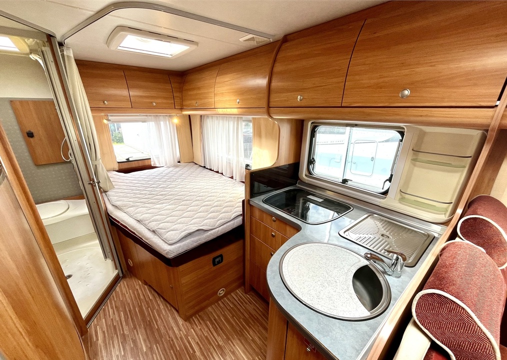 CAMPING CAR Bürstner T640 Marano