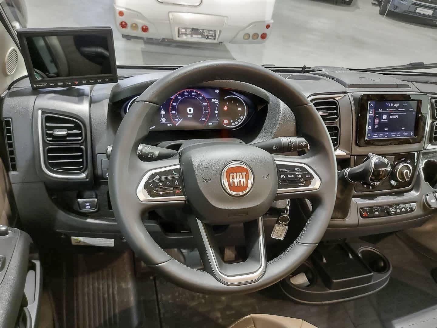 CAMPING CAR Bürstner Lyseo TD Harmony T 732