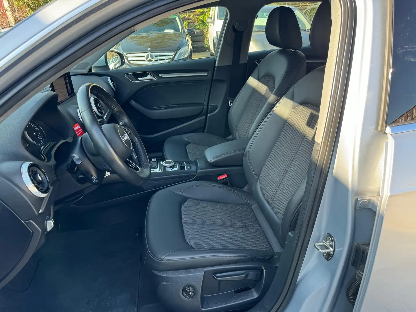 Audi A3 Sportback 30 g-tron Design