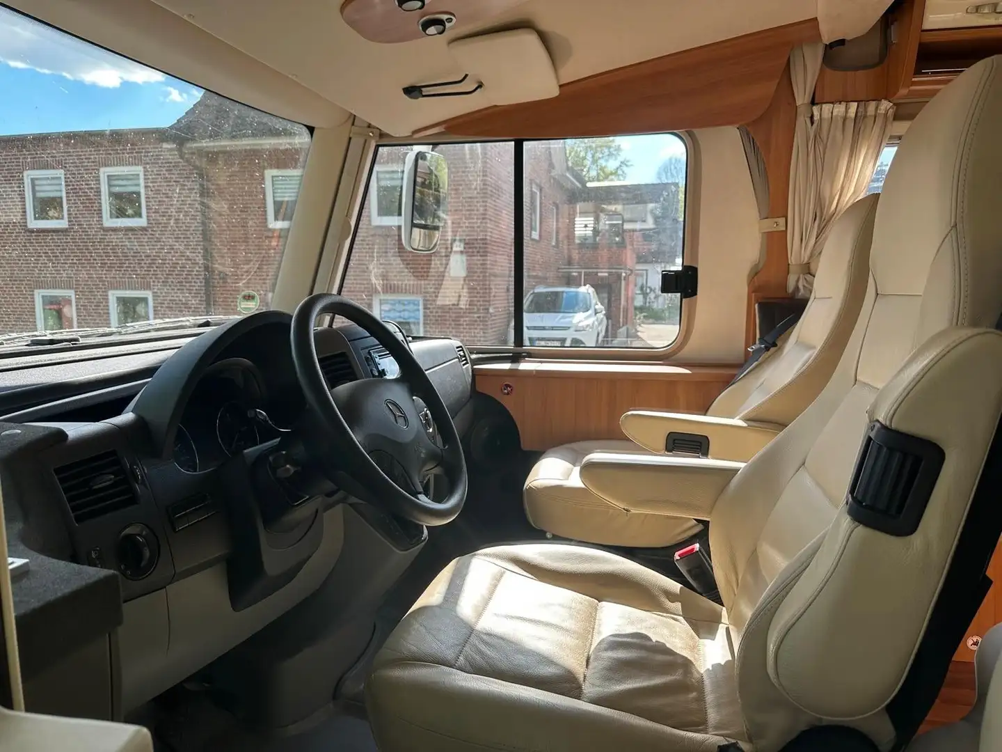 Camping-Car Hymer / Eriba B 585