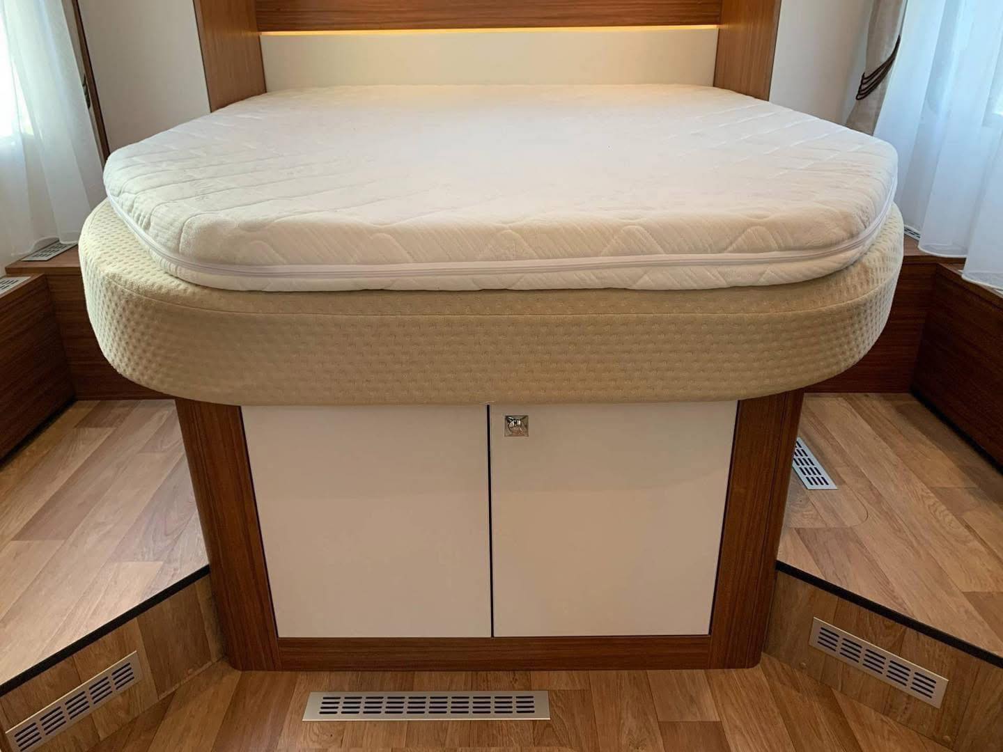 CAMPING CAR Avantage Dethleffs T 7051