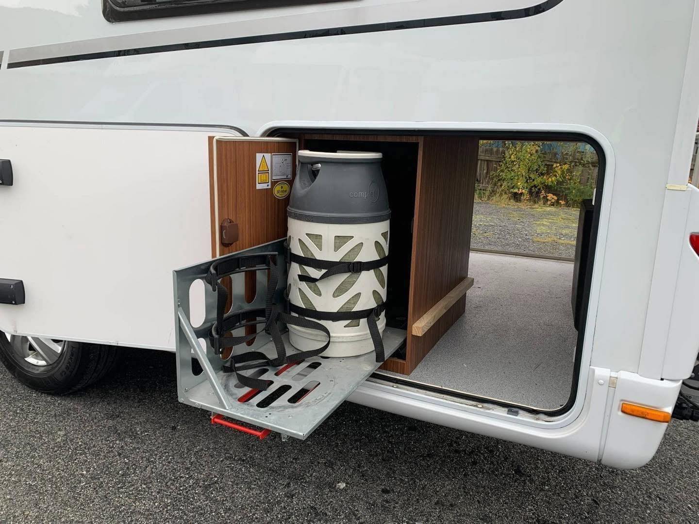 CAMPING CAR Avantage Dethleffs T 7051