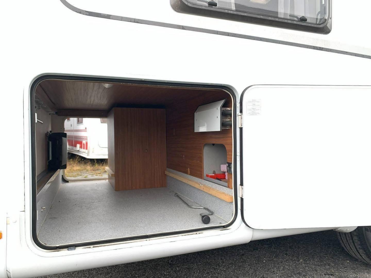 CAMPING CAR Avantage Dethleffs T 7051