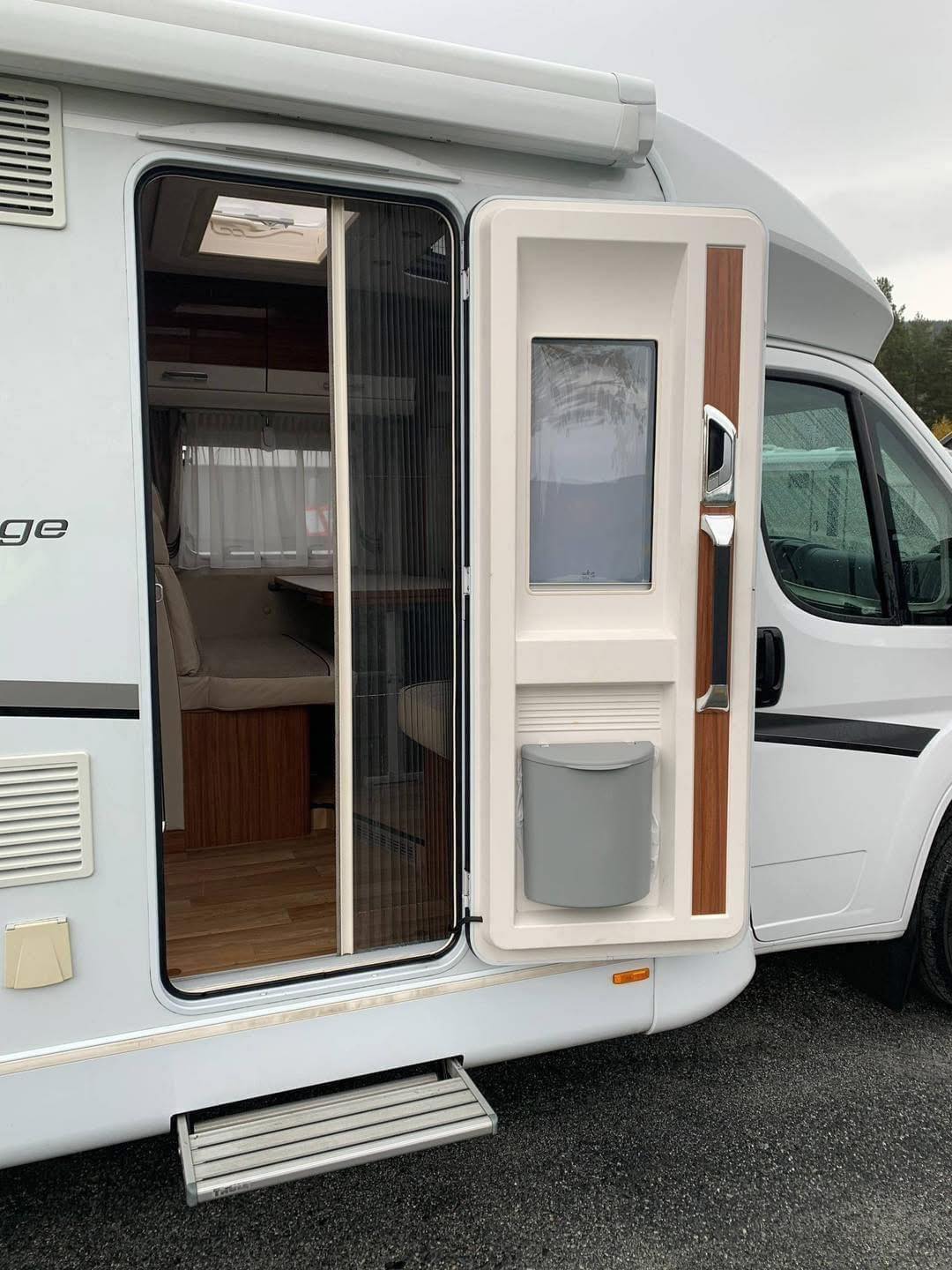 CAMPING CAR Avantage Dethleffs T 7051