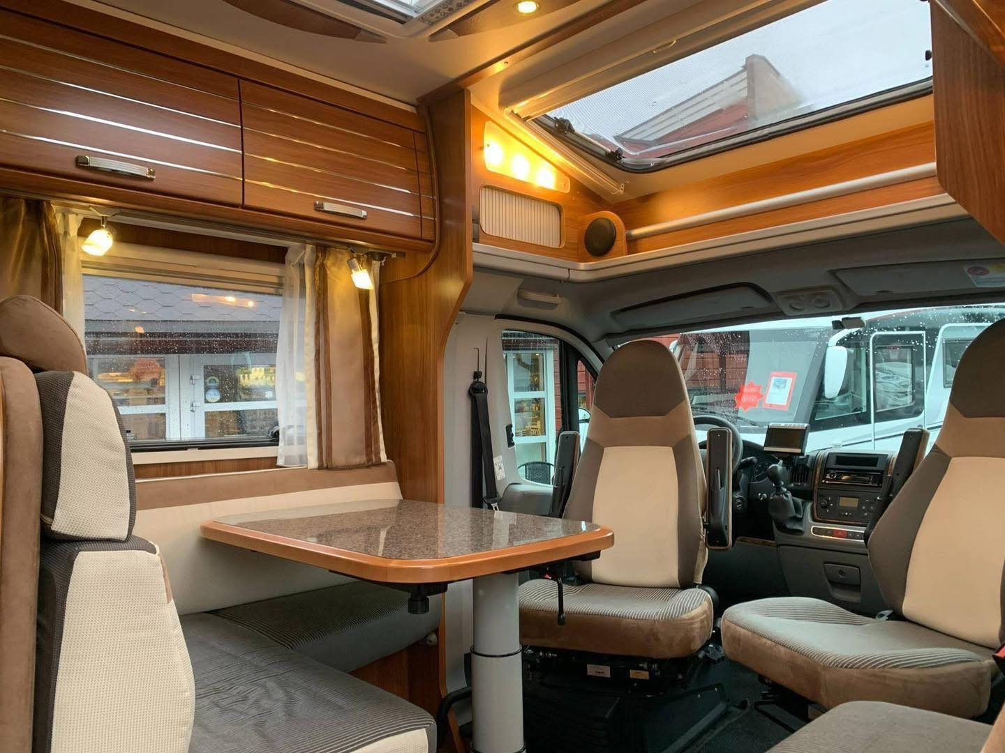 CAMPING CAR Dethleffs Esprit T 7090 ALDE