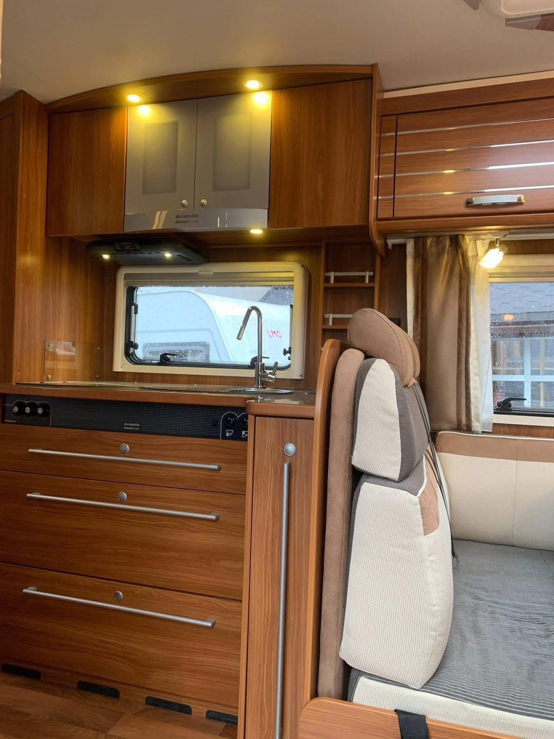 CAMPING CAR Dethleffs Esprit T 7090 ALDE